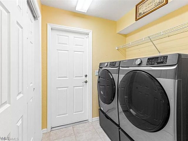 1110 SE 23rd ST, Cape Coral, FL 33990