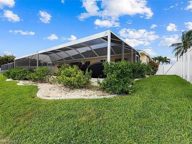 1110 SE 23rd ST, Cape Coral, FL 33990