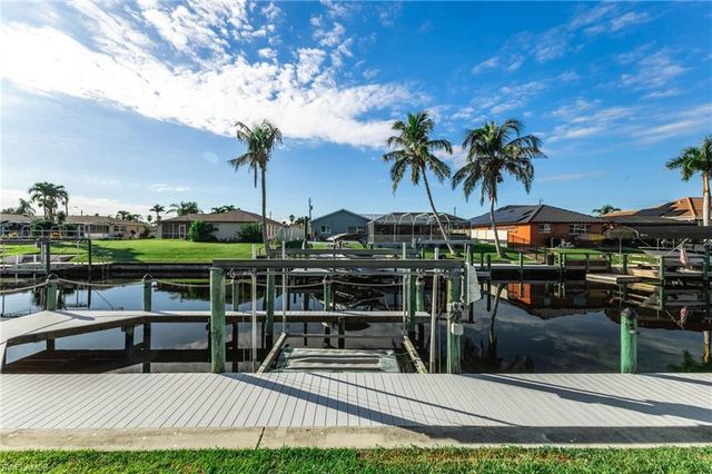 1110 SE 23rd ST, Cape Coral, FL 33990