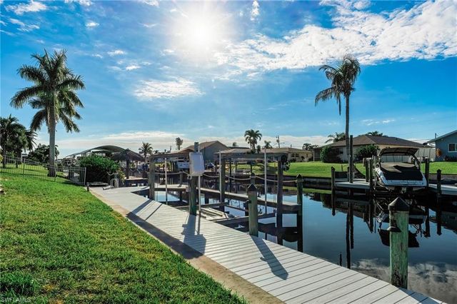 1110 SE 23rd ST, Cape Coral, FL 33990