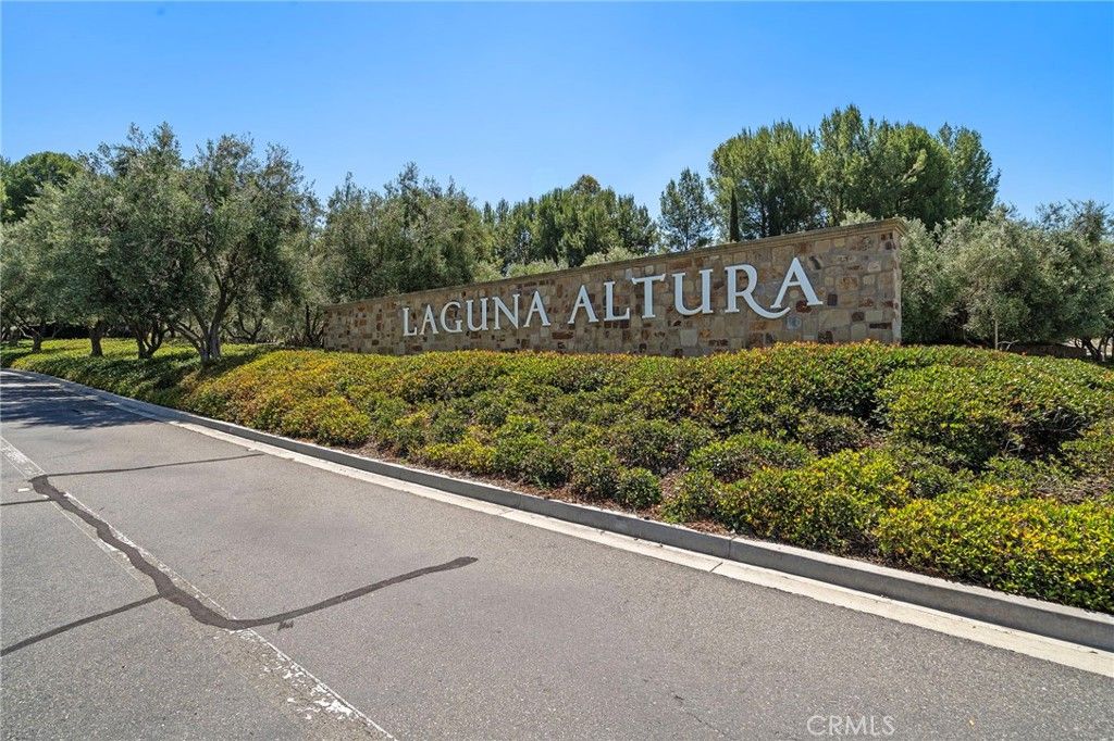 Image 30 of property listing at 58 Bianco, Irvine, CA 92618