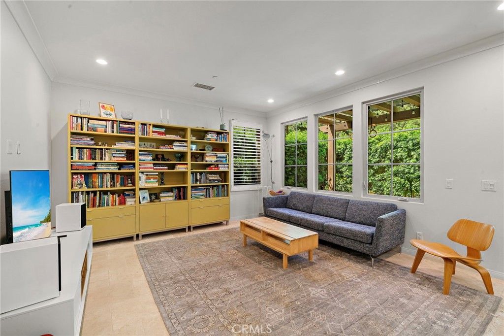 Image 7 of property listing at 58 Bianco, Irvine, CA 92618