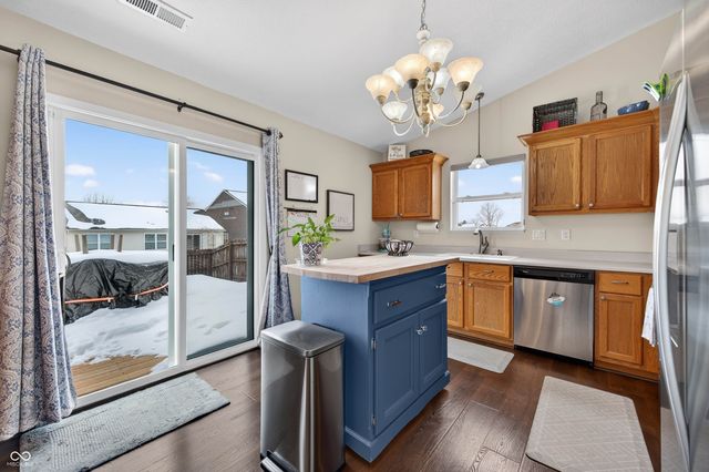 776 Tall Timber Drive, Greenwood, IN 46143