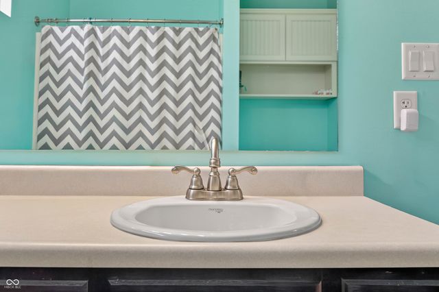 776 Tall Timber Drive, Greenwood, IN 46143