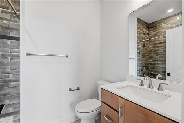 291 McMurray Road, Upper St Clair, PA 15241