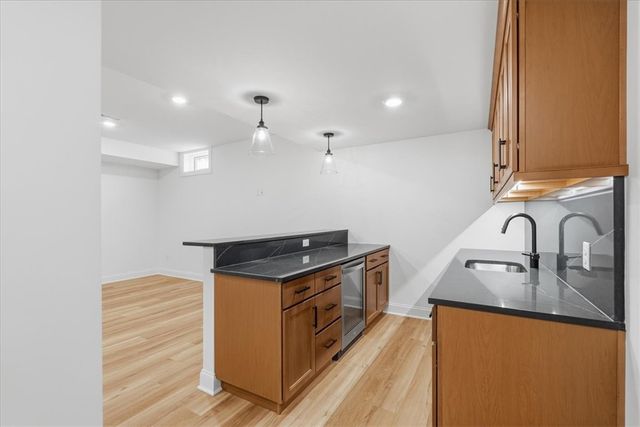 291 McMurray Road, Upper St Clair, PA 15241
