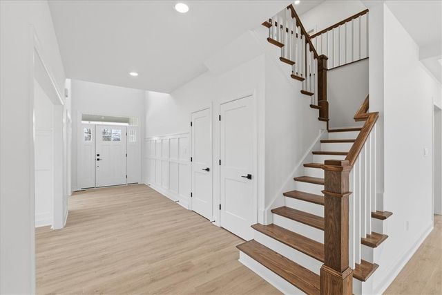 291 McMurray Road, Upper St Clair, PA 15241