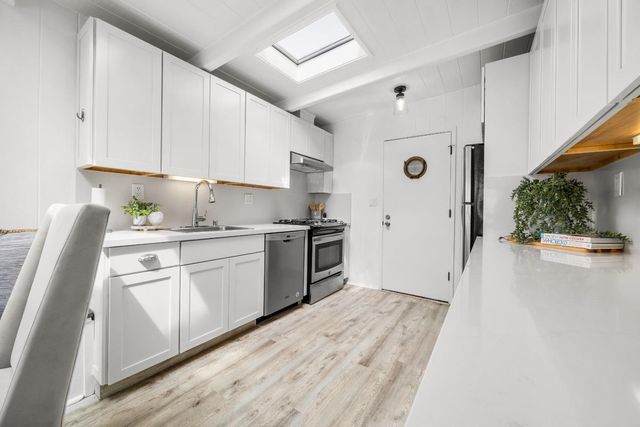 145 Bennett Road, Aptos, CA 95003