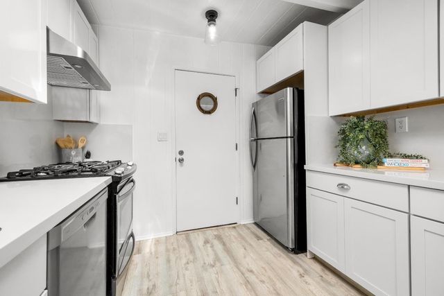 145 Bennett Road, Aptos, CA 95003