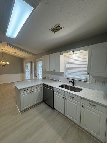 7193 Secretariet Drive, Columbus, GA 31909