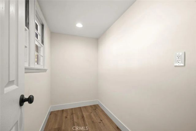 1221 W 10th Street, Corona, CA 92882