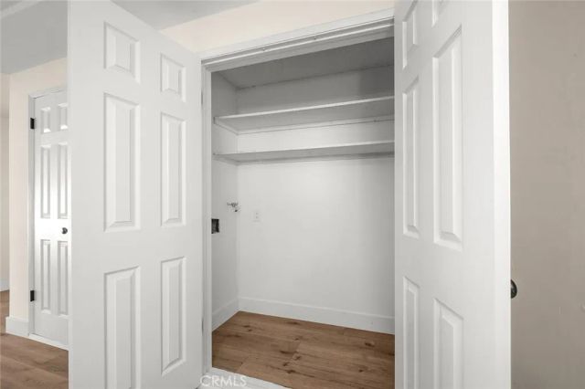 1221 W 10th Street, Corona, CA 92882