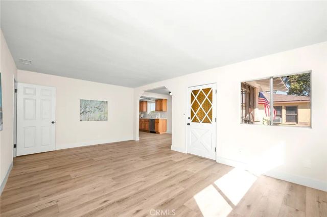 1221 W 10th Street, Corona, CA 92882