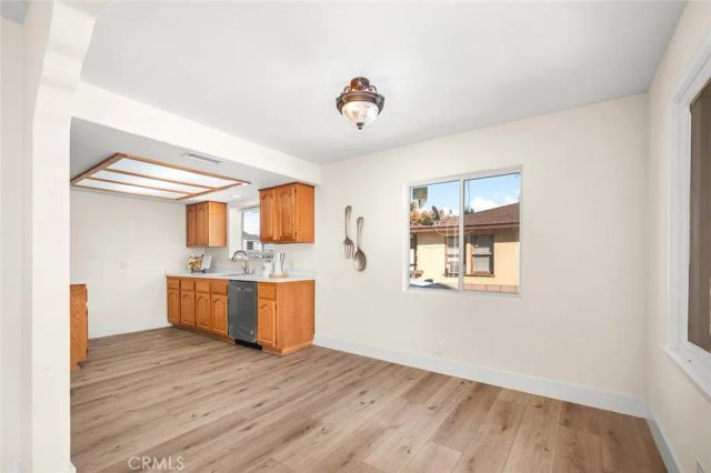 1221 W 10th Street, Corona, CA 92882