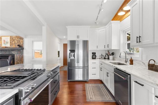 295 Starcross Lane, Jasper, GA 30143