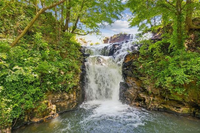 295 Starcross Lane, Jasper, GA 30143