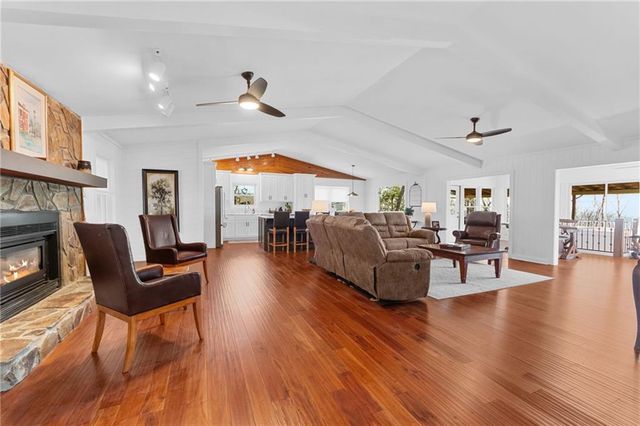 295 Starcross Lane, Jasper, GA 30143