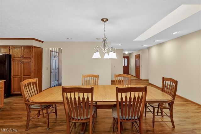 9605 Lismore Lane, Mentor, OH 44060