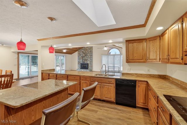 9605 Lismore Lane, Mentor, OH 44060