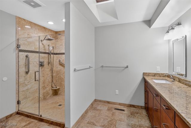 9605 Lismore Lane, Mentor, OH 44060