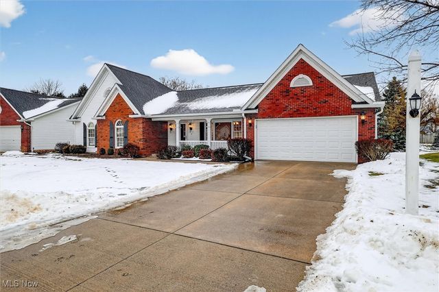 9605 Lismore Lane, Mentor, OH 44060
