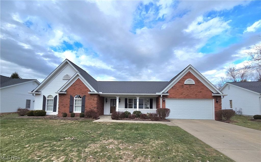 9605 Lismore Lane, Mentor, OH 44060