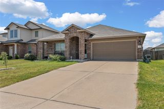3129 Skinner Dr, Lorena, TX 76655