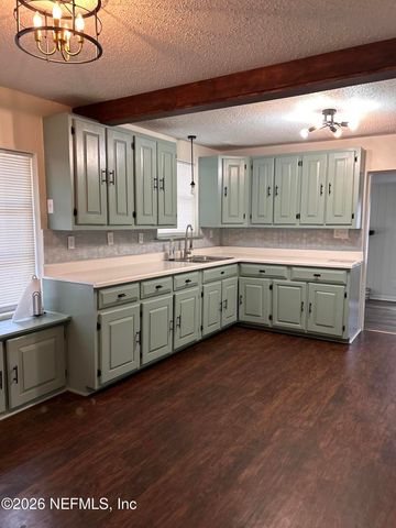6933 CHICASAW Avenue, Jacksonville, FL 32210