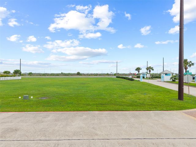 11502 Sea Butterfly, Galveston, TX 77554
