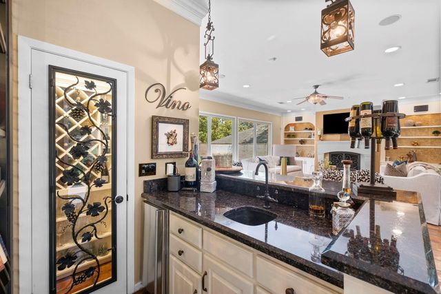 726 Montclair Boulevard, Sugar Land, TX 77478