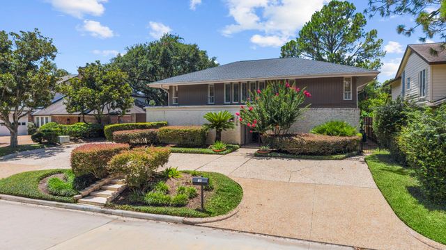726 Montclair Boulevard, Sugar Land, TX 77478