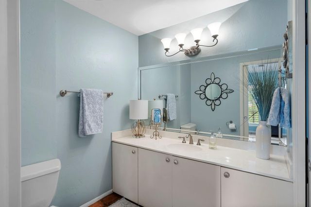 726 Montclair Boulevard, Sugar Land, TX 77478