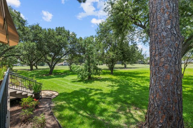 726 Montclair Boulevard, Sugar Land, TX 77478