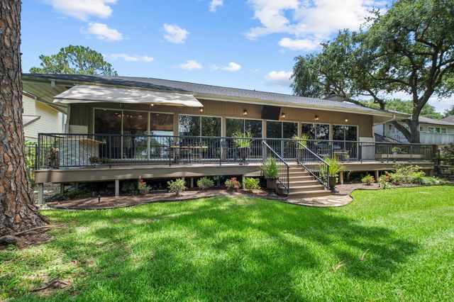 726 Montclair Boulevard, Sugar Land, TX 77478