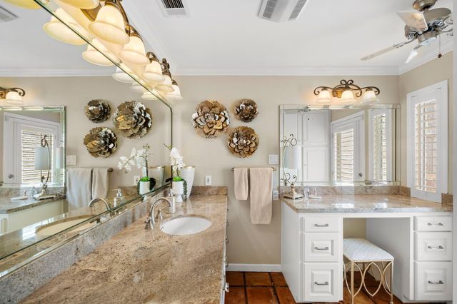 726 Montclair Boulevard, Sugar Land, TX 77478