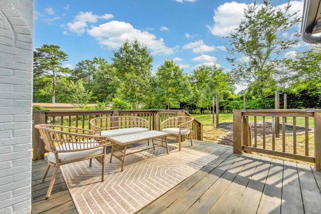 208 Seven Oaks Lane, Spartanburg, SC 29301