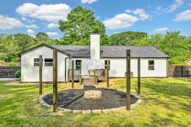 208 Seven Oaks Lane, Spartanburg, SC 29301