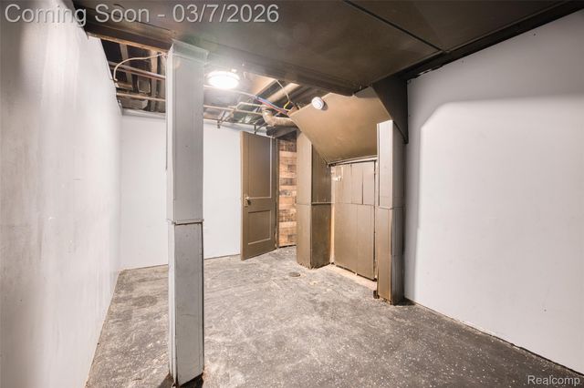 13932 Roselawn Street, Detroit, MI 48238