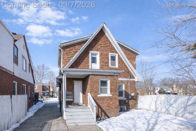 13932 Roselawn Street, Detroit, MI 48238