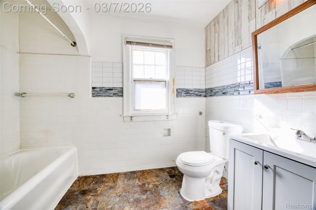 13932 Roselawn Street, Detroit, MI 48238