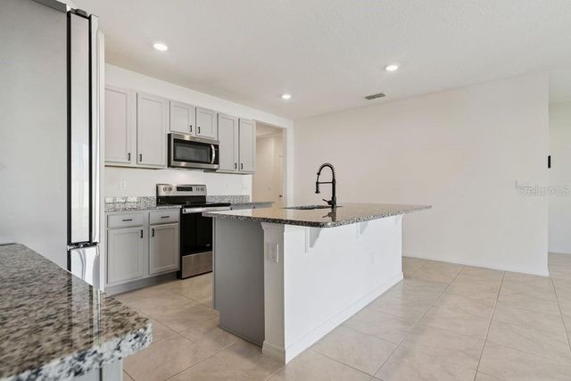 5235 MAHOGANY DRIVE, Mount Dora, FL 32757