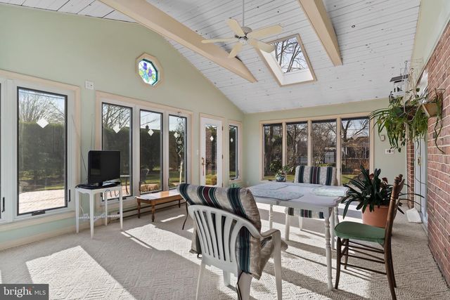 4603 DANBURY RD, Harrisburg, PA 17109