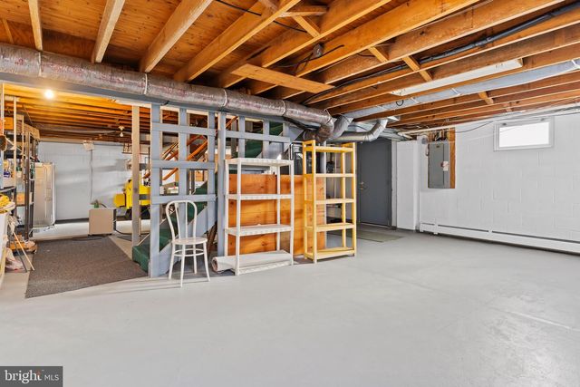 4603 DANBURY RD, Harrisburg, PA 17109