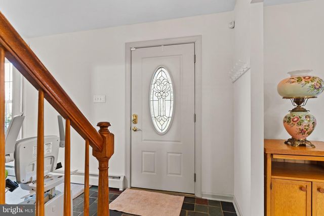 4603 DANBURY RD, Harrisburg, PA 17109