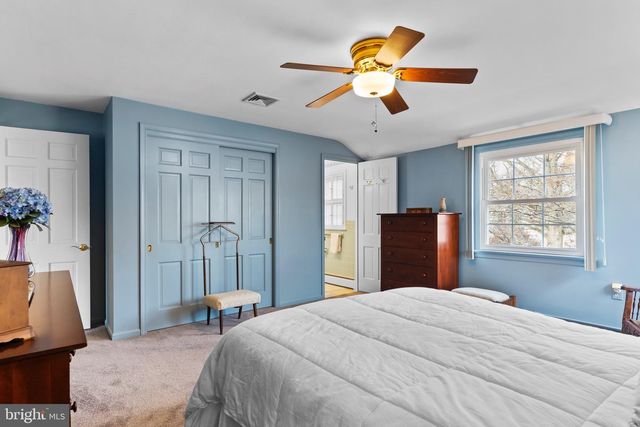 4603 DANBURY RD, Harrisburg, PA 17109