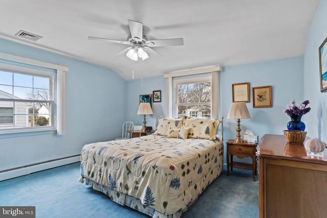 4603 DANBURY RD, Harrisburg, PA 17109