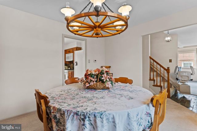 4603 DANBURY RD, Harrisburg, PA 17109