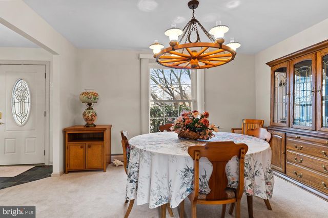 4603 DANBURY RD, Harrisburg, PA 17109