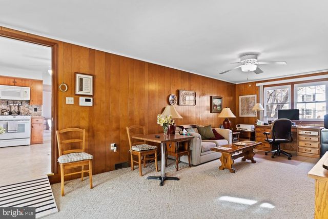 4603 DANBURY RD, Harrisburg, PA 17109