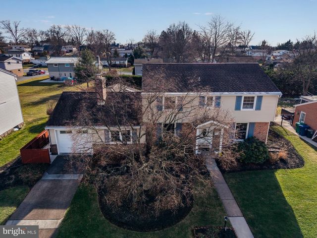 4603 DANBURY RD, Harrisburg, PA 17109